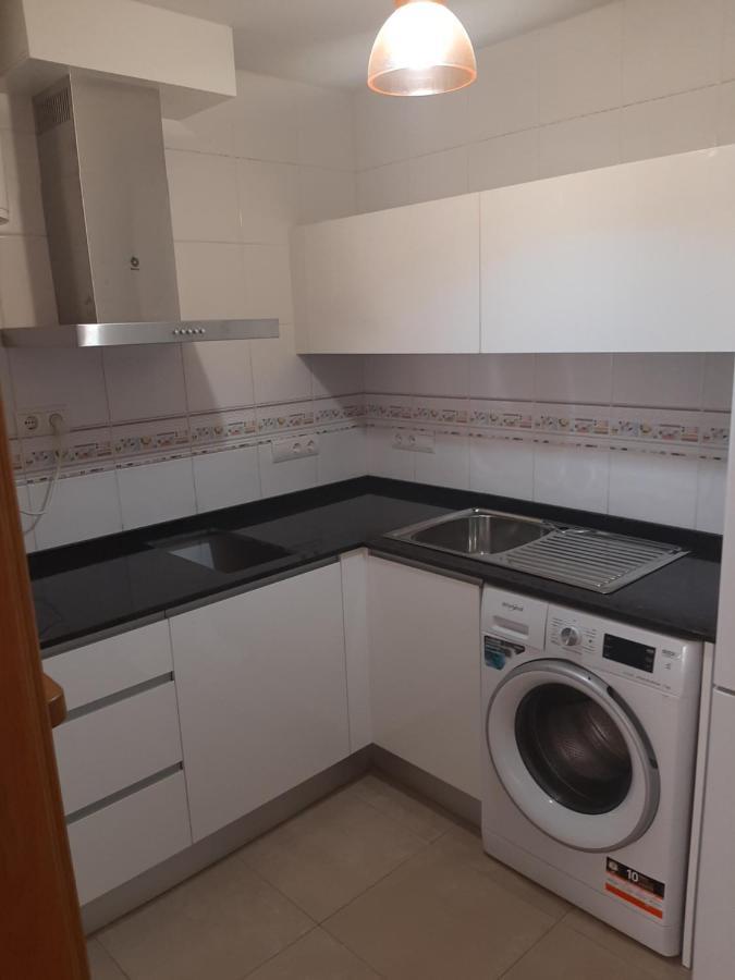 Spacious 1 Bedroom Flat In Almeria, By The